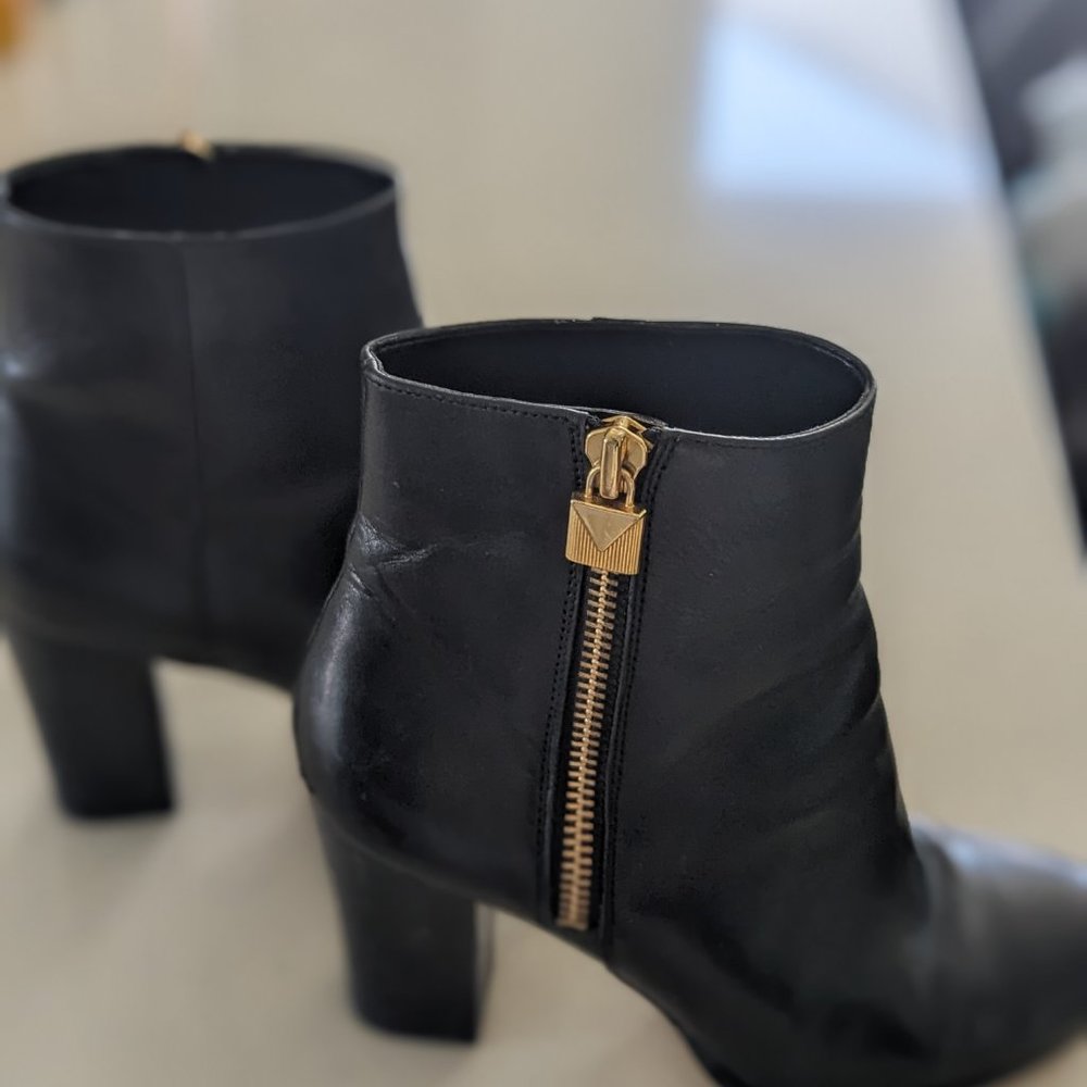 Michael Kors Black Leather Boots - Picture 6 of 15